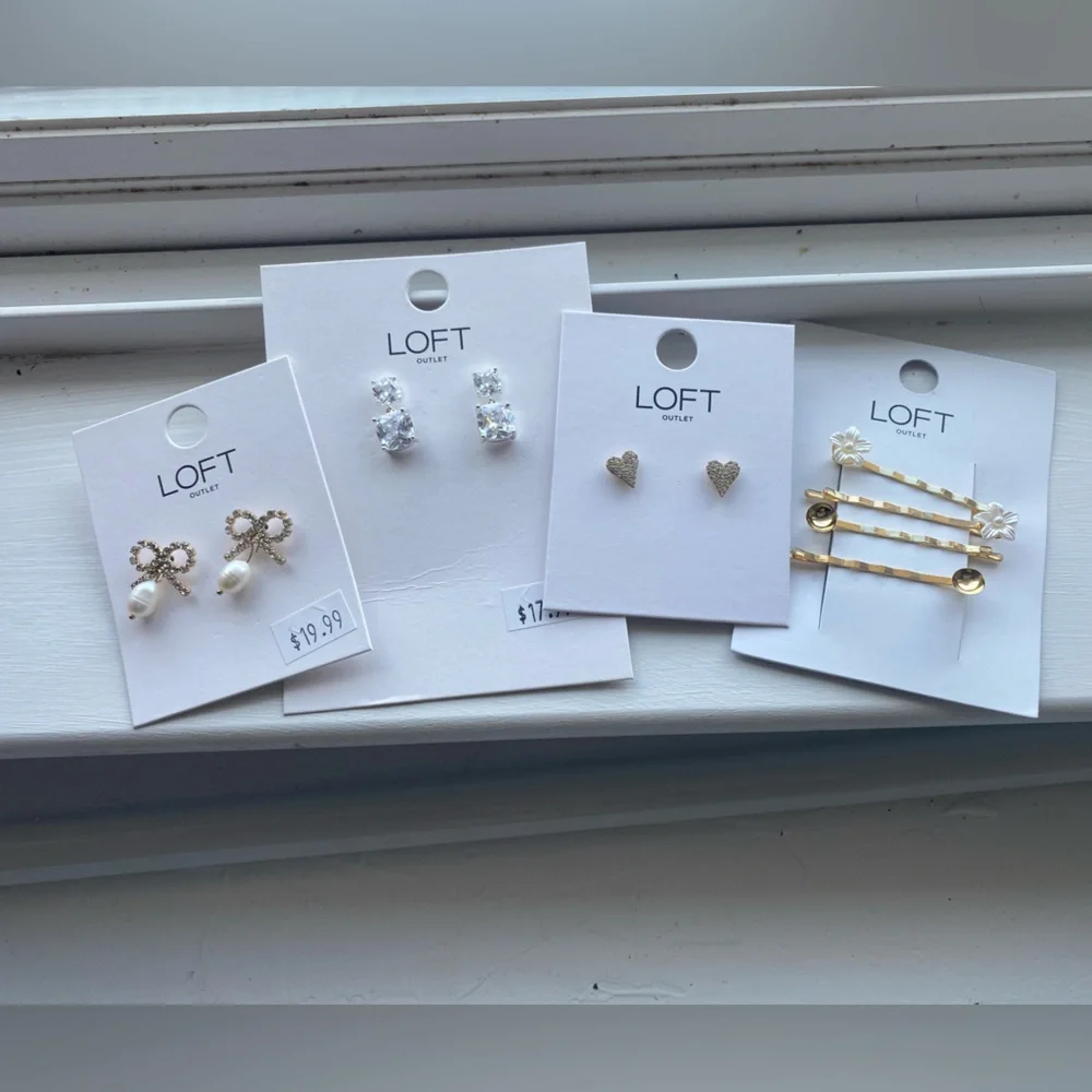Loft earrings bundle - Picture 1 of 4